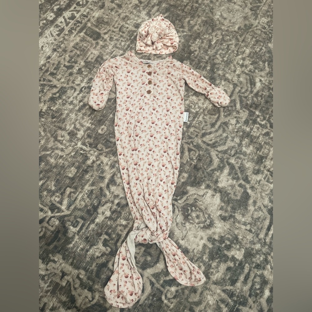 Bowy made knotted gown with matching hat